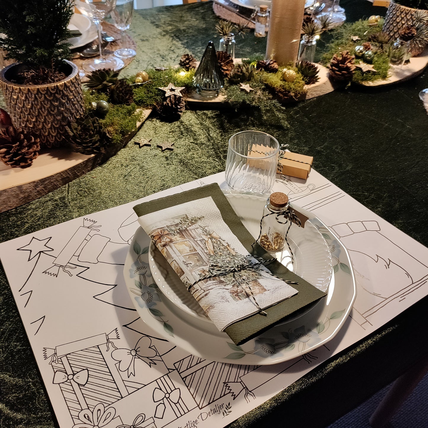 Dækkeserviet Jul, natur